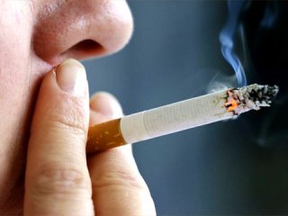 از کشیدن اولین سیگار تا سیگاری شدن