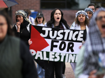 دانشجویان آمریکایی و پرچم اعتراض علیه اسرائیل