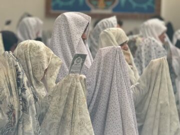حضور باشکوه بانوان البرزی در نماز عید فطر